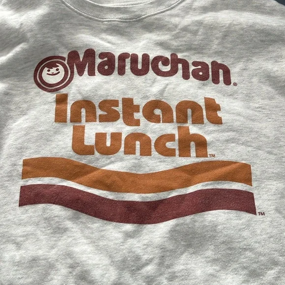 Maruchan gray swearshirt. Size M. - Picture 1 of 5